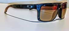 Oakley Holbrook 009102 Prizm Gray Square Sunglasses Matt Black 57-18-137