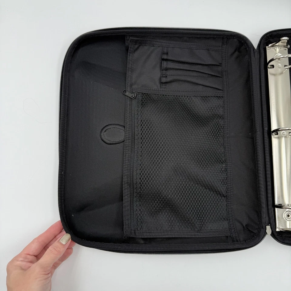 Carpeta de 3 anillas vintage Nike Mead con cremallera gris 13x11,5x2,5 Foto 2 de 4