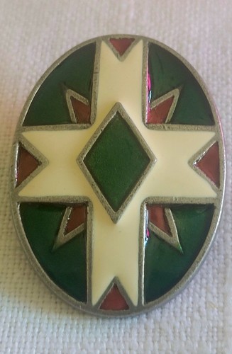 Siskiyou Buckle Co. 1991 Oval Enamel Geometric Western Bolo Tie Buckle