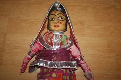 Marionnette Poupée Inde Art Populaire 56 cm en Bois Peint à la main (no jumeau) - Photo 1/4