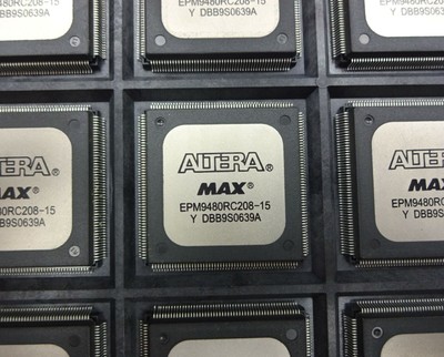 Altera EPM9480RC208-15 CPLD - MAX 9000 EPM9480 10000 Gates