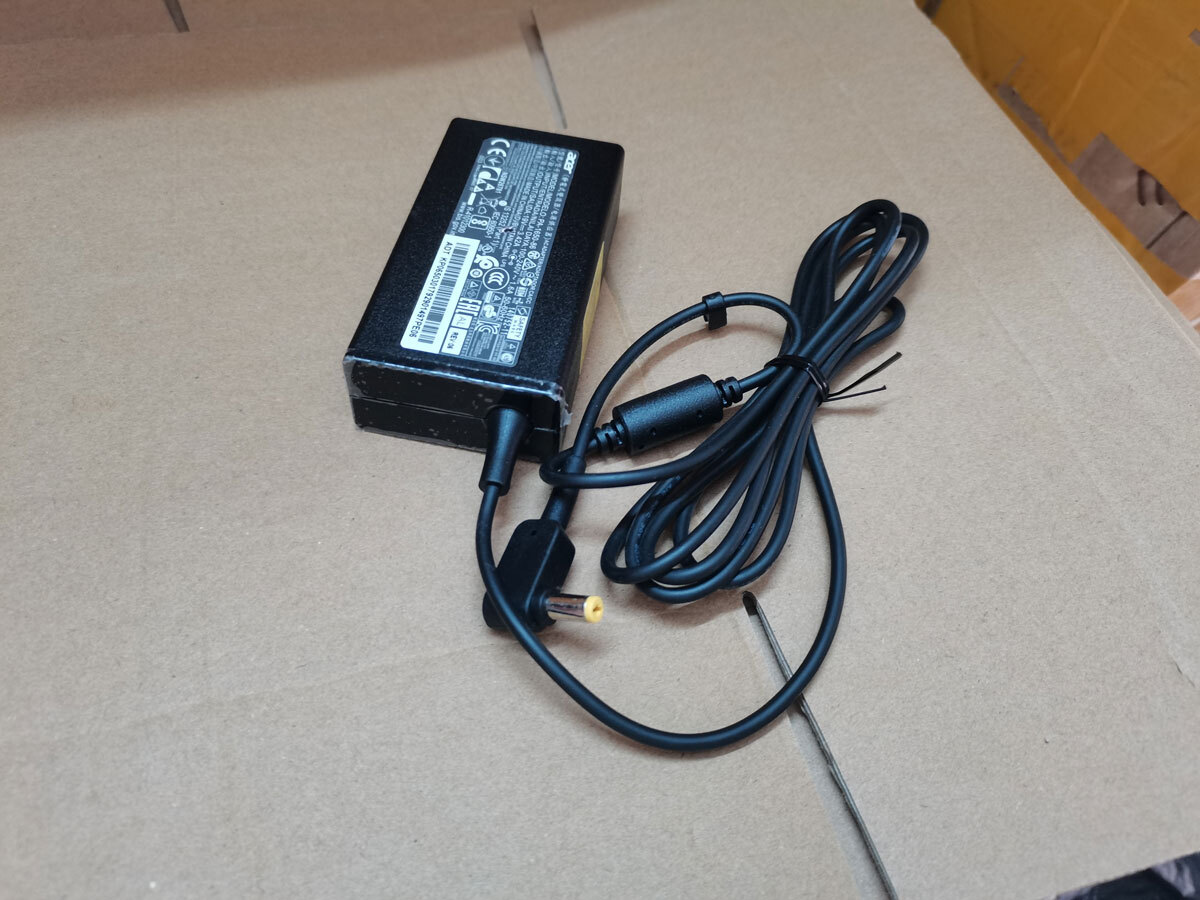For Acer Veriton N2620G Mini Pc 65W 19v 3.42A PA-1650-86 AC