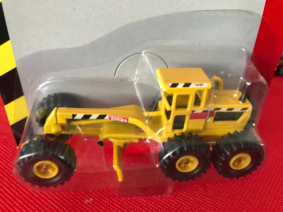 Tonka Series 1 Grader B188 - Image 2 of 4