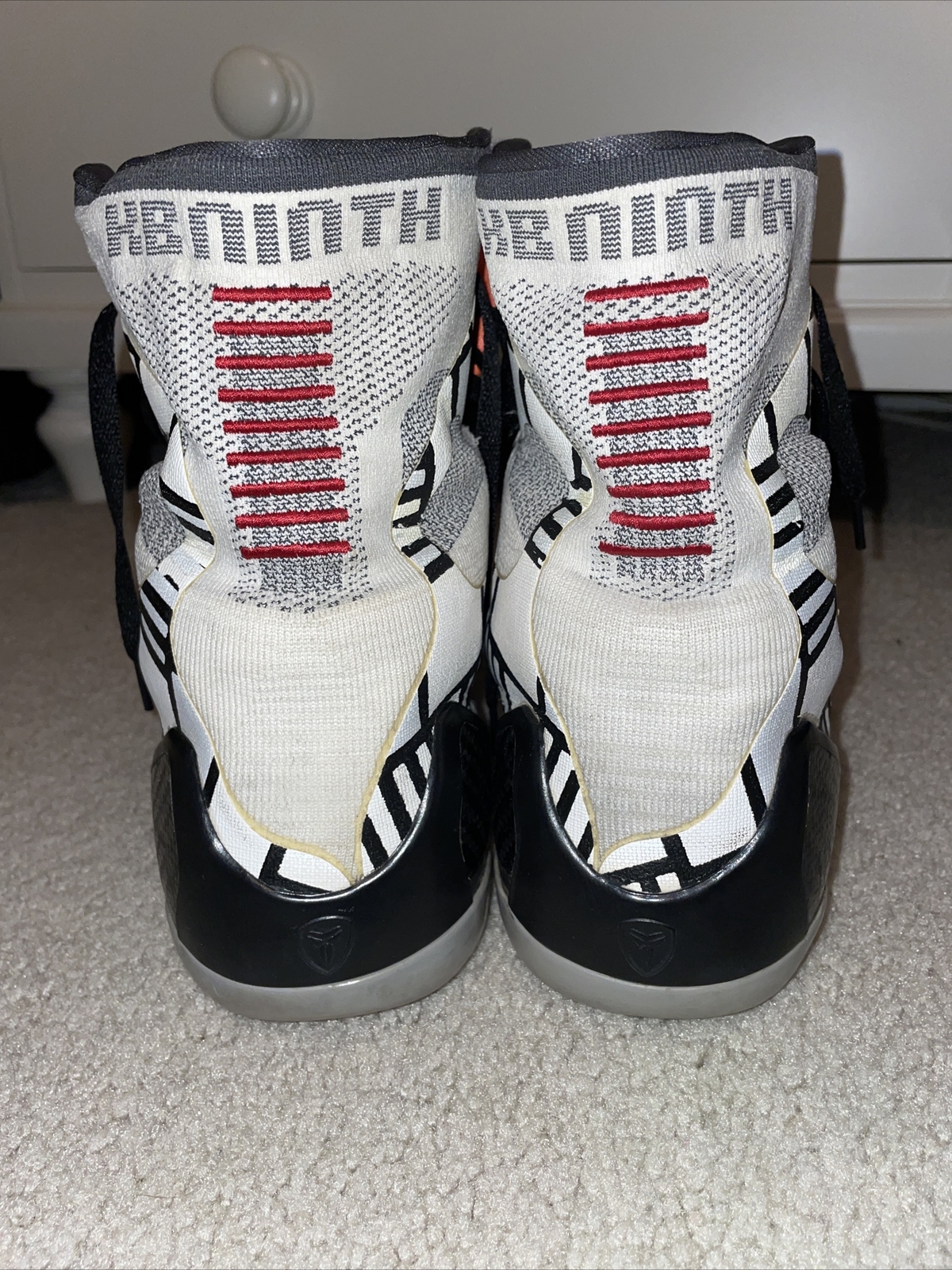 kobe 9 elite gold fundamentals