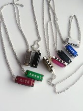AU 1PIECE Kid Girl Boy mini Harmonica Necklace Pendant 4 holes Party Favor Gift