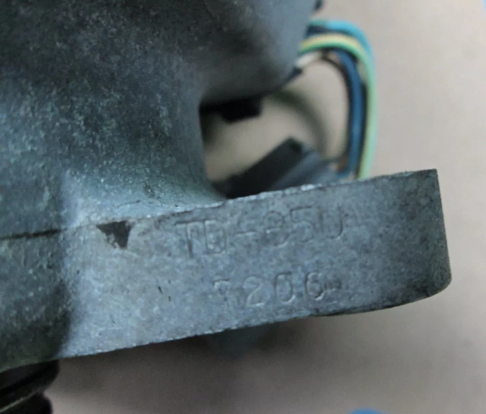 Distribuidor de encendido ACURA INTEGRA 1996-2001 1,8 L OBD2 B18B1 TD-85U OEM USADO Foto 3 de 3