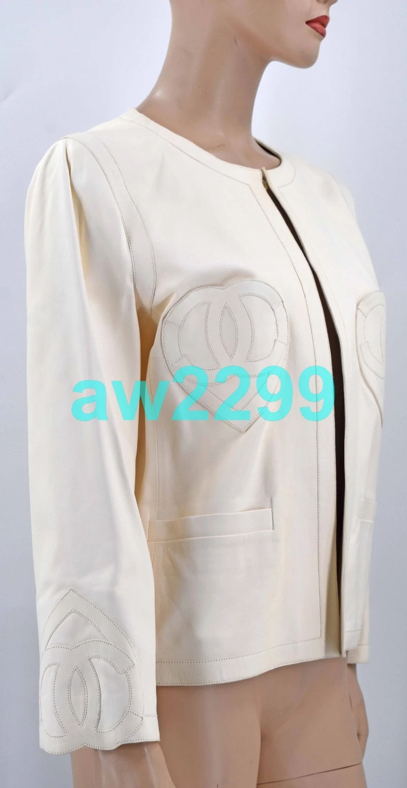 Blazer Giacca Da Passeggiata Nuova con Etichette Chanel 09C Rara 100% Pelle d'Agnello CC LOGO FR 42 40 Avorio