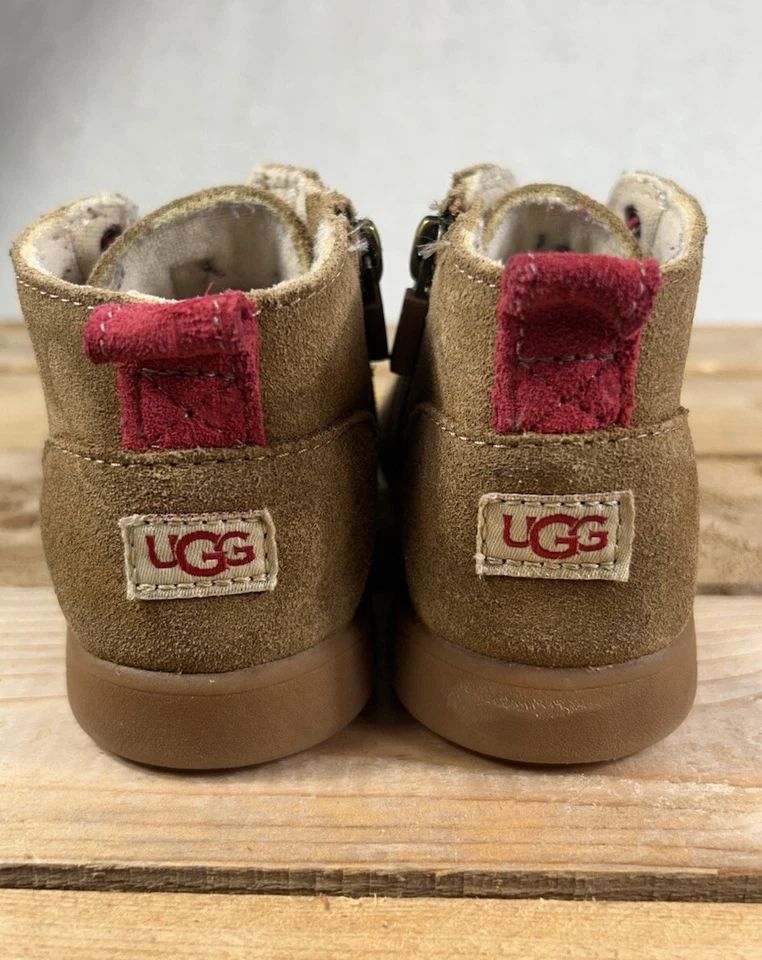 UGG Girl's Boys Kristian Suede Boots Toddler Zip Size 11 Style 1097114T - Image 4 of 4