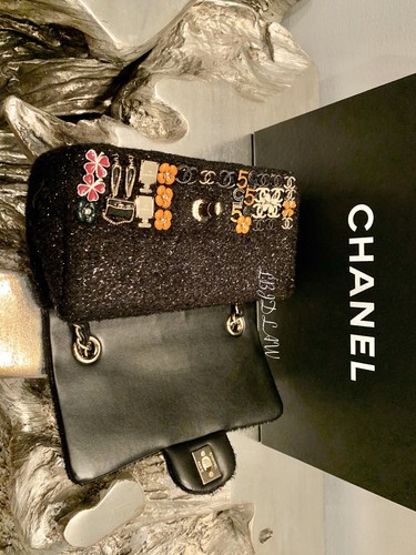 CHANEL Minaudière Gold CHARMS Mini Flap Bag Leather Tweed *LTD ED* A69900Y09339 - Picture 5 of 14