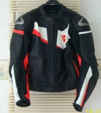 Dainese Leder Motorrad Kombi Zweiteiler Gr. 52 schwarz-weiß-orange Top Zustand