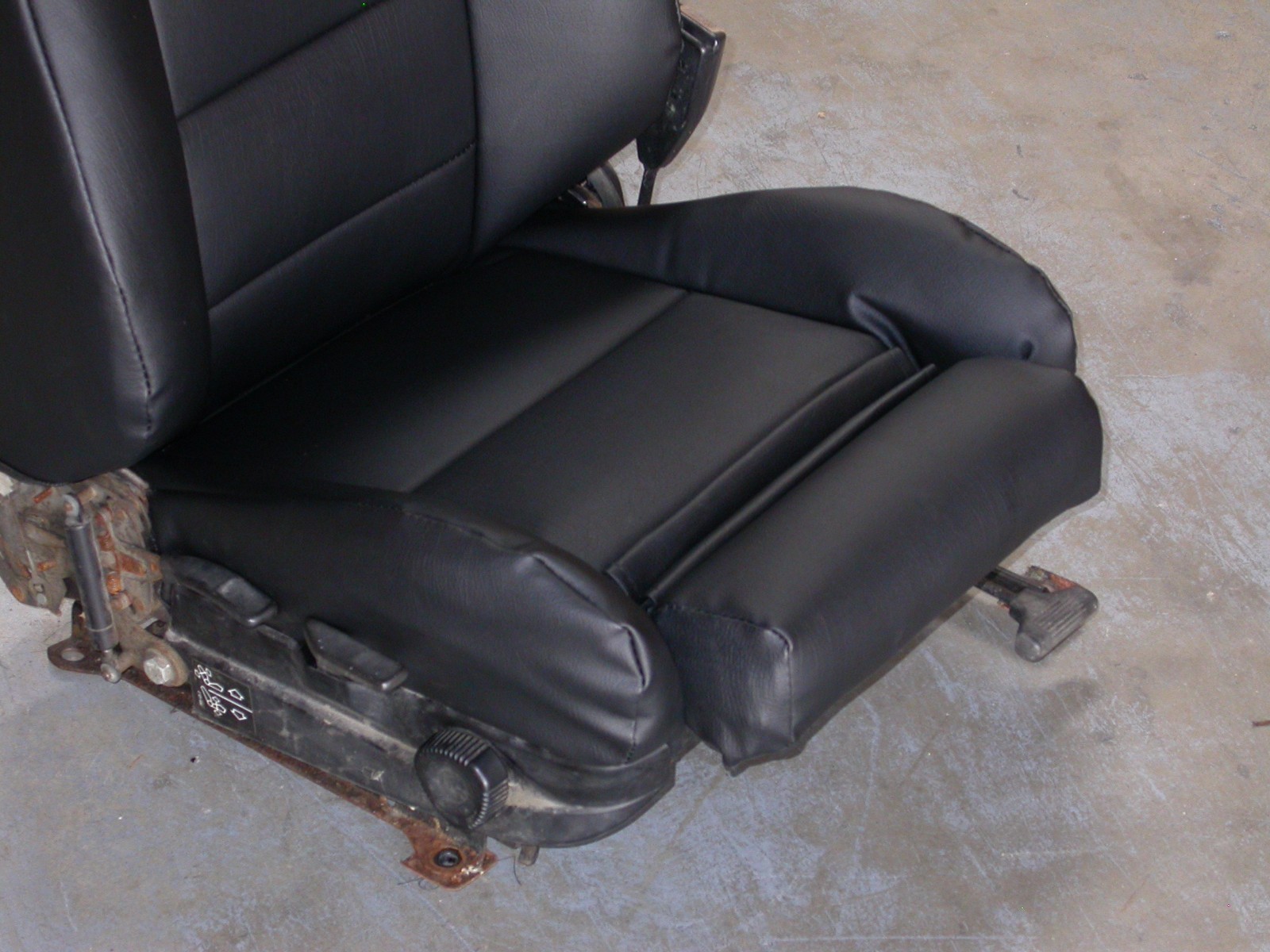 FOR BMW E21 320i RECARO 19771983 IGGEE S.LEATHER CUSTOM FIT 2 FRONT
