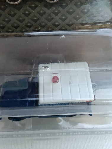 Greenlight 1:64 Battalion 64 Air Force 1971 Jeep DJ-5 - U. S. Air Force Police - Picture 10 of 15