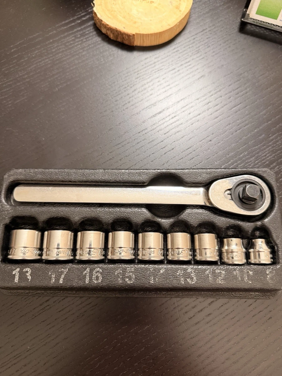 Snap-on Ratchets 3/8in. Drive Vehicle Sockets and Socket Sets for