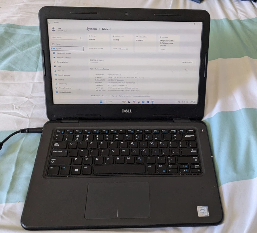 Dell Intel Core i3 7th Gen. 8 GB RAM PC Laptops & Netbooks for
