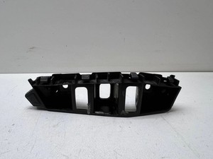 Volkswagen Touareg II 2011 Halterung Stoßstange Stoßfänger vorne 7P6807183F