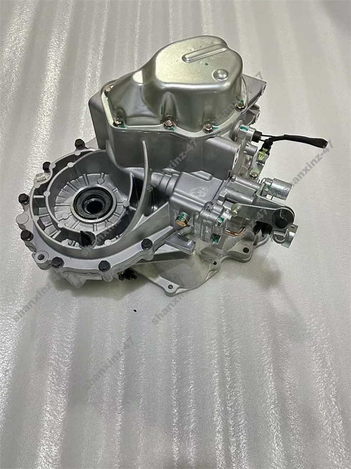 Manual 1.4Mt Transmission 9016651 9016650 Car Gearbox for Chevrolet Sail - Image 3 of 4