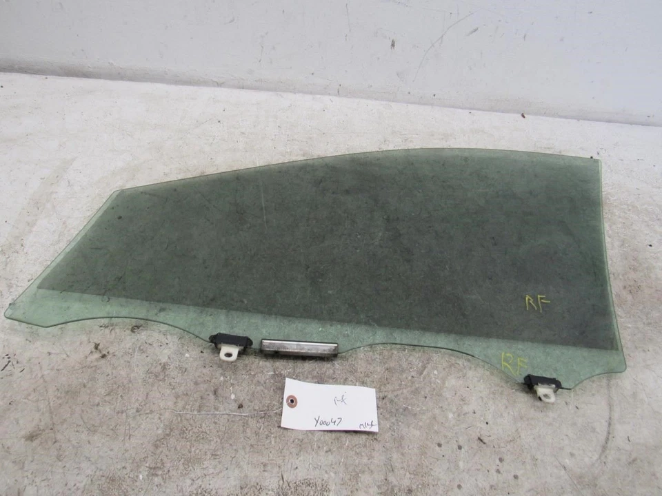 2004 2009 Toyota Prius right passenger side front door window glass OEM - Imagem 3 de 4