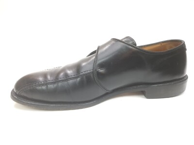 Allen Edmonds Men display picture 3