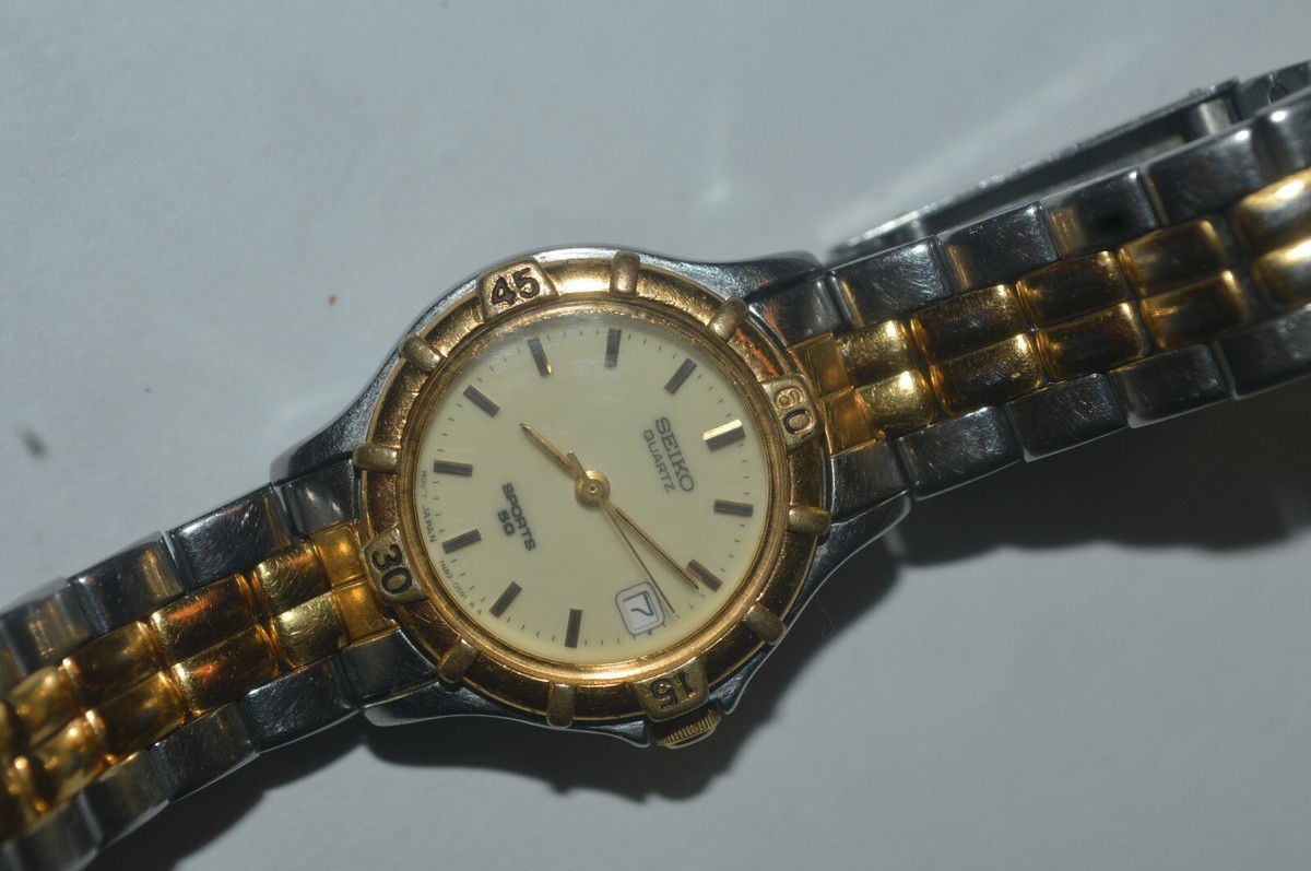 SEIKO Sport 50 Watch 7N82-0261 Ladies Quartz 25mm Day Function