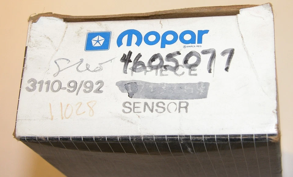 91-92 Dodge Monaco Eagle Premier Upstream Oxygen Sensor NEW MOPAR 4605077 - Image 2 of 3