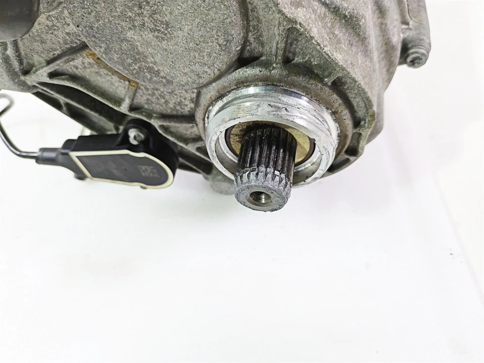 2010 BMW R1200RT K26 Transmission Gear Box SAC Type 427 - Read 23008522805 - Image 3 of 4