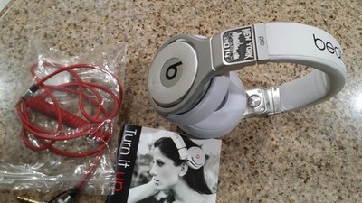 beats by dr.dre Pro オーバーイヤーヘッドフォン　限定品 Beats by Dr. Dre Pro Beats Over the Ear Headphones limited edition