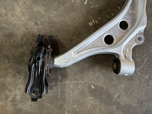 2017-2021 HONDA CIVIC TYPE R FK8 K20C1 OEM RH PASSENGER FRONT LOWER CONTROL ARM - Picture 10 of 11