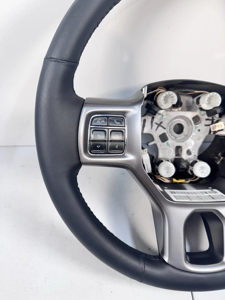 2013-2018 Dodge Ram 1500 2500 Laramie Heated Steering Wheel - Image 4 of 4