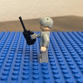 LEGO Star Wars Rebel Technician Mini-Fig Gray Uniform sw0082 6207 Walkie Talkie