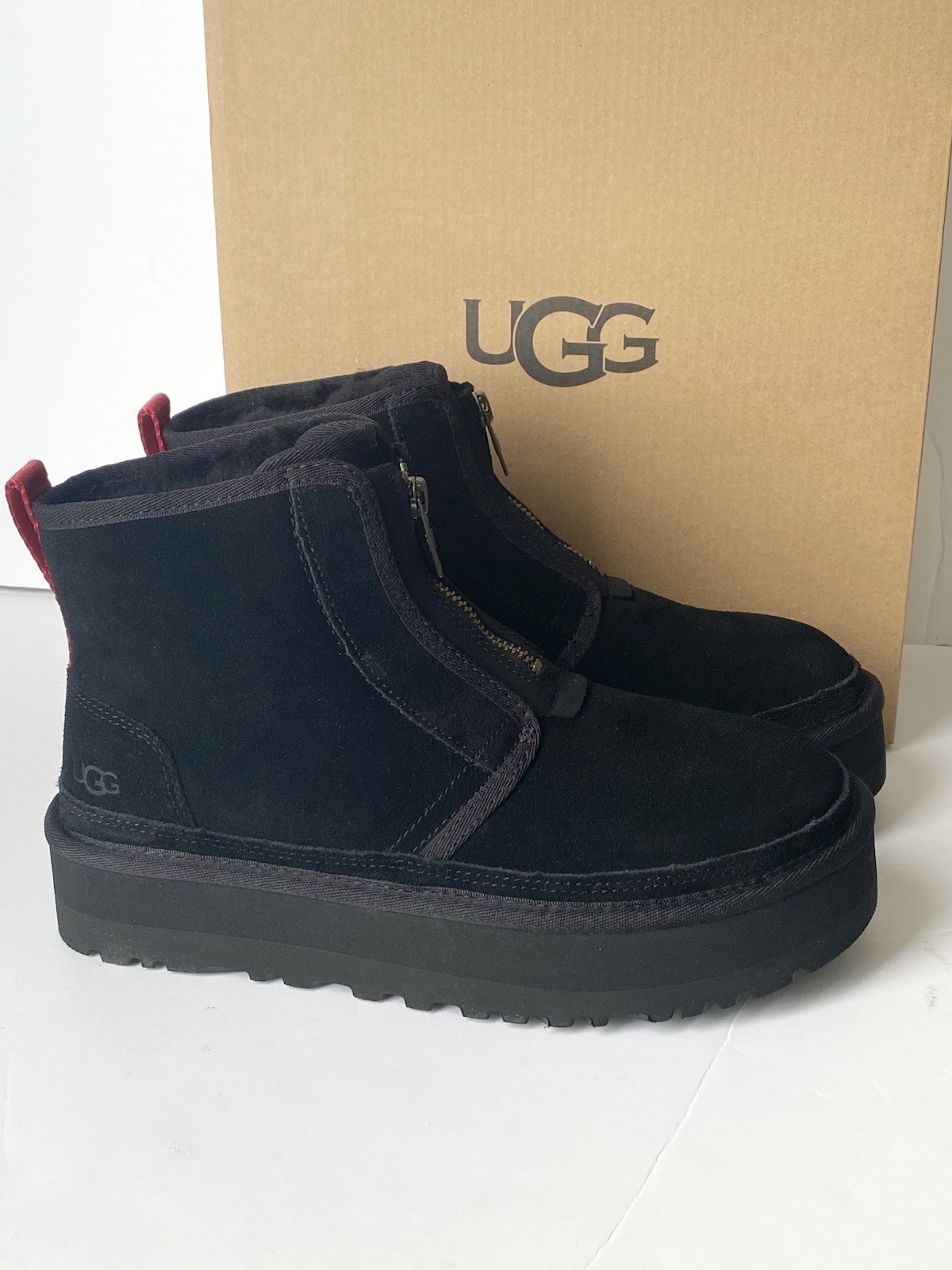 UGG Women's Neumel Zip Platform Boots US 7 Black Suede NIB