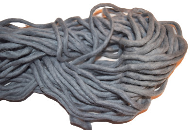 100g Hand Felted Merino Art Yarn, Extra Chunky, Felt Weaving Yarn Gray