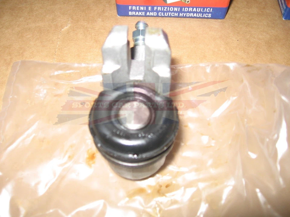 Par de cilindros de roda traseira novos em folha 0,75" extremidade plana Triumph TR3 TR3A TR3B TR4 - Imagem 2 de 2