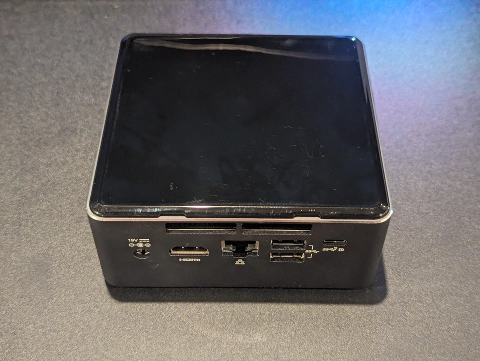Intel NUC мини ПК NUC7i3DNH i3-7100U 2,4 ГГц 4GB - Изображение 3 из 3