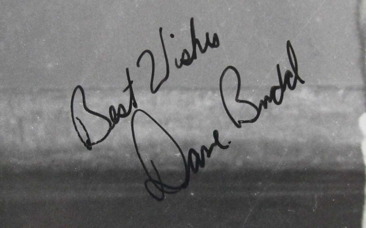 Dave Budd Signed/Inscribed 8x10 B/W Photo New York Knicks 189966