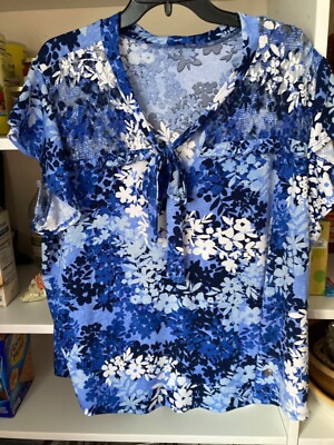Women's Blue Floral Tie Top w AV Symbol