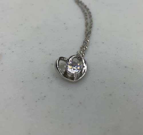 "Cadena de cuerda y corazón de plata de ley 925 usada de 18"" con piedra blanca - 2,6 g" - Imagen 8 de 14