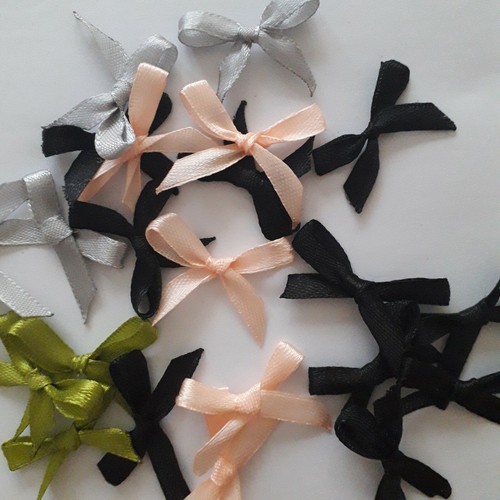 Small 3cm, 5cm width satin ribbon bows. - Picture 2 of 45