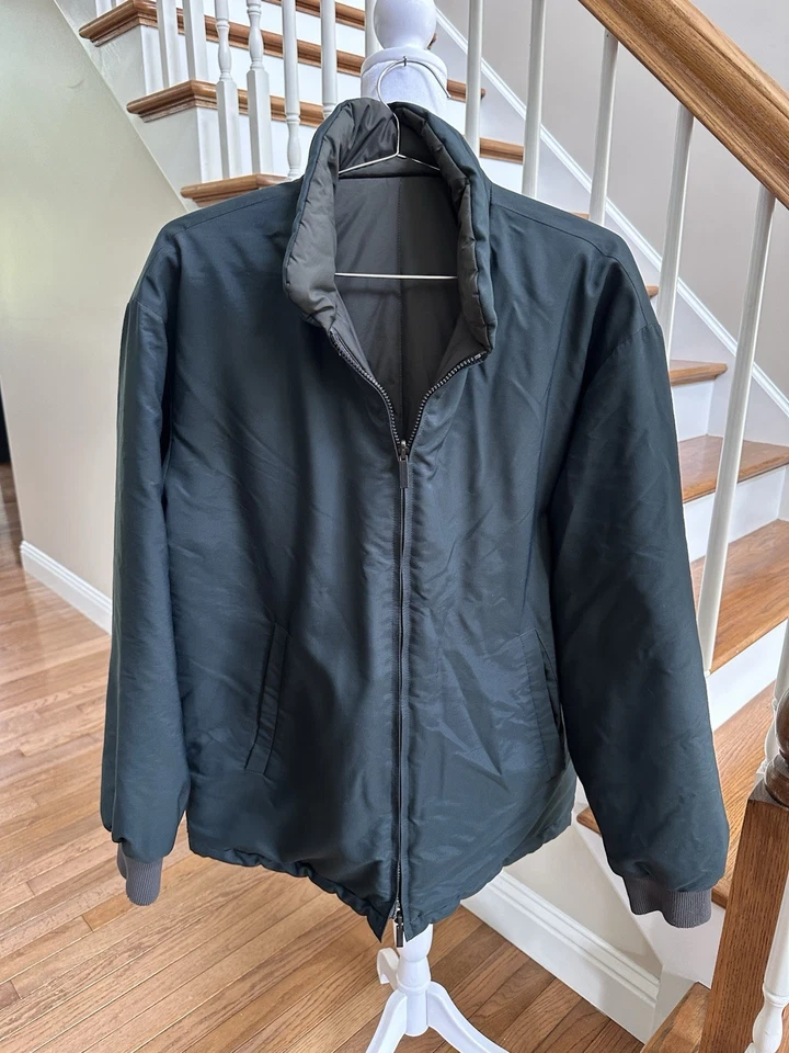 Jaqueta masculina Ermenegildo Zegna microtene reversível tamanho médio - Imagem 3 de 4