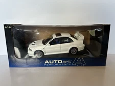 1:18 AutoART Mitsubishi Lancer Evolution VI White (Evo 6) 77152