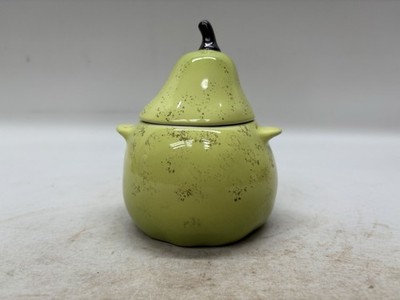 Le Creuset Pear Stoneware Pot Cocotte Rare