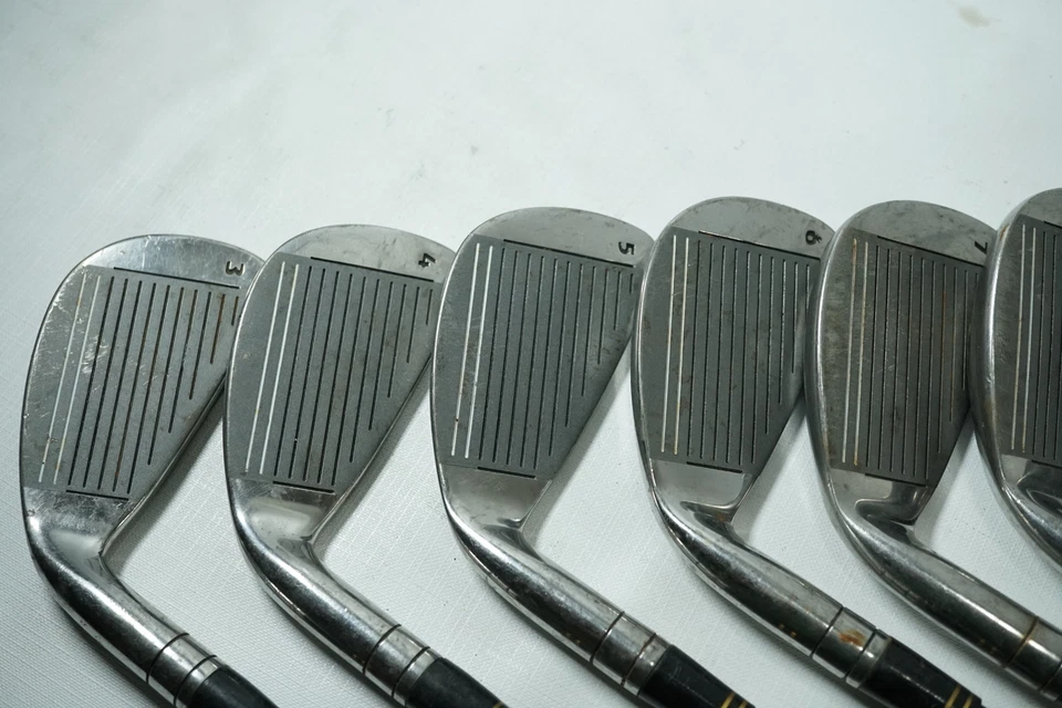 Alien DS9 Irons / 2-SW / Graphite Shafts - Image 3 of 4