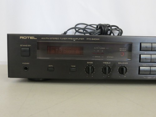 Rotel RTC940AX preamplifier with tuner and RR-939B remote control - POWER TESTED - Picture 2 of 7