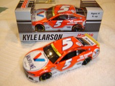 2021 KYLE LARSON 5 VALVOLINE BRISTOL RACED WIN 1/64 Action Lionel IN STOCK