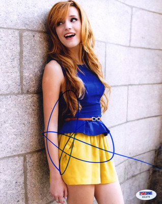 Bella Thorne SIGNED 8x10 Photo The Duff Amityville Disney PSA/DNA  AUTOGRAPHED