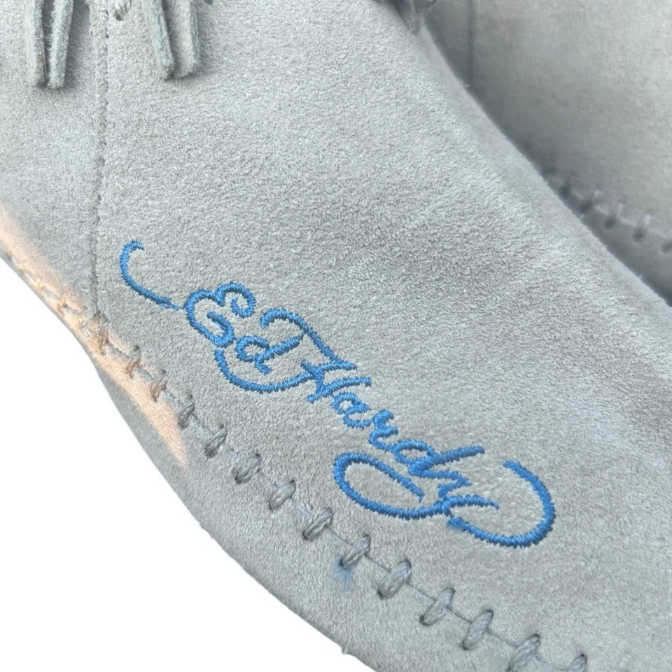 Botín mocasines de gamuza gris Ed Hardy detalles de tigre plateado con flecos talla 8 Foto 3 de 4