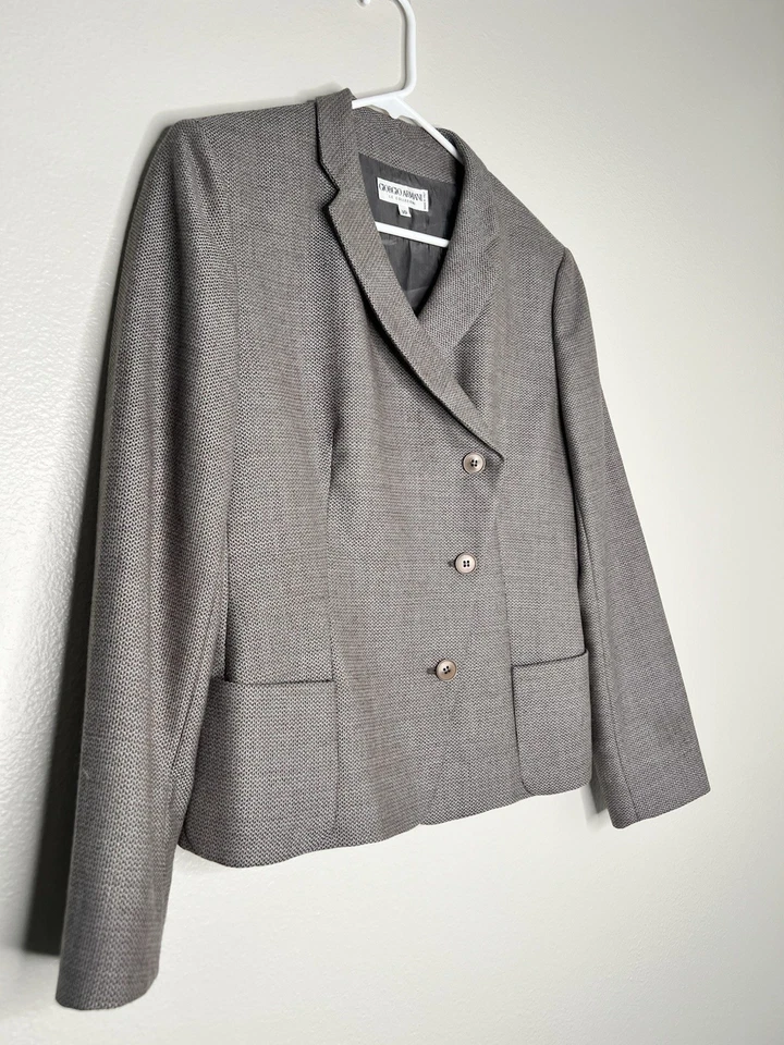 Blazer Mujer Giorgio Armani Collezioni Mezcla Lana Asimétrico 10” Foto 2 de 4
