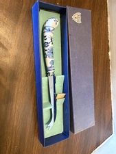 Sheffield England porcelain, prill, blue onion cheese knife Box