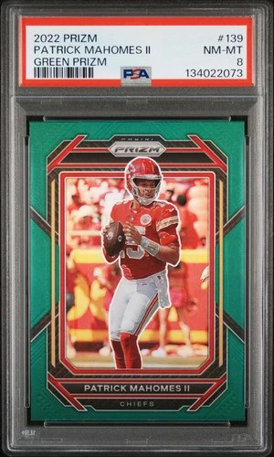 2022 PANINI PRIZM GREEN PRIZM #139 PATRICK MAHOMES II PSA 8