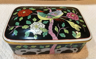 Herend  Bonbon / Covered Box 5.5'' L - Macao (MAC) Rare
