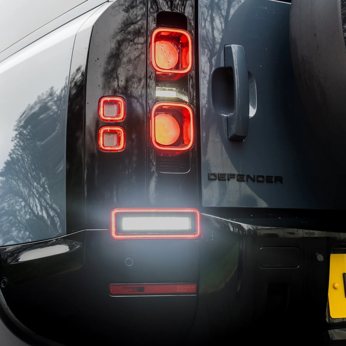 r 新型ディフェンダー テールランプセット レッド Fits for Land Rover Defender 110 2023-2025 Red Tail Lights